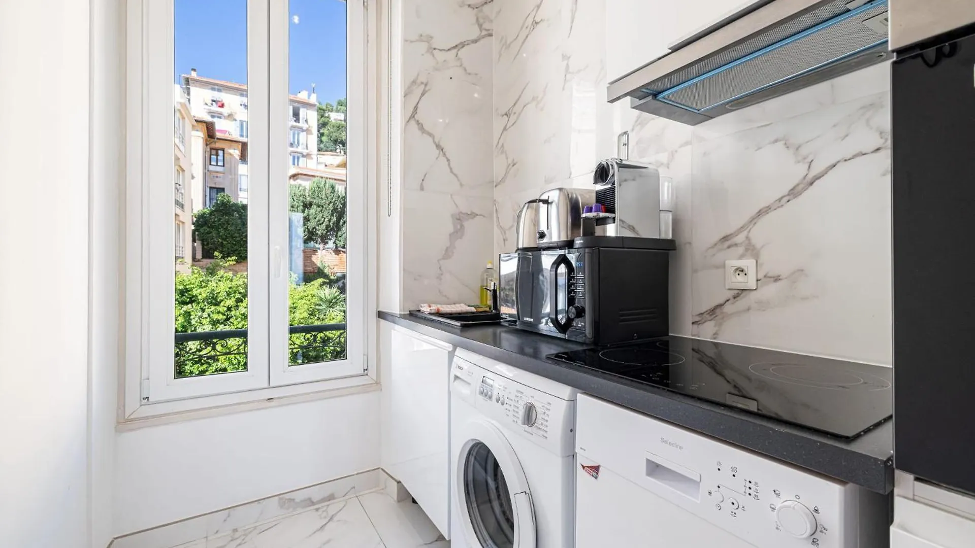Cozy 2-Bedroom Facing The Sea 100M From Monaco Beausoleil 0*,